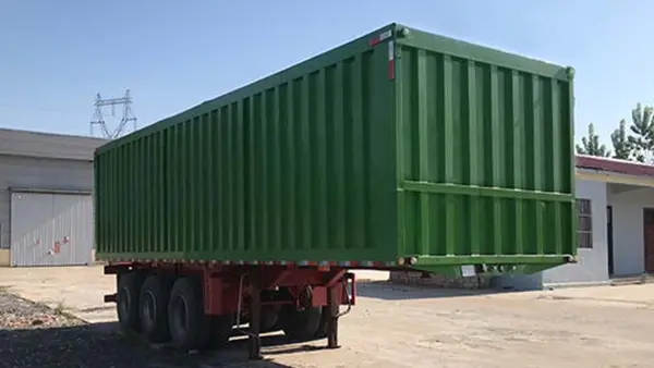 Large, light closed box semi-trailers boost logistics efficiency