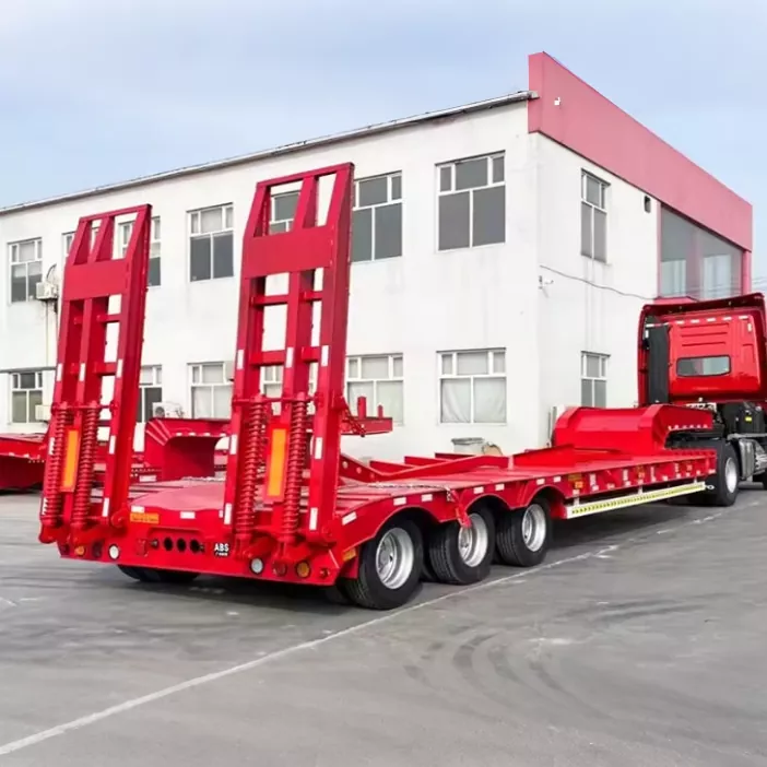 How Does a Gooseneck Flatbed Semi-Trailer Improve Heavy Cargo Transportation?